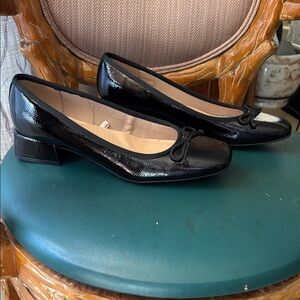 Unisa Glossy Black Flats with Bow